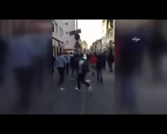 Almanya'da PKK yandaşlarınca saldırıya uğrayan gencin görüntüleri yayınlandı