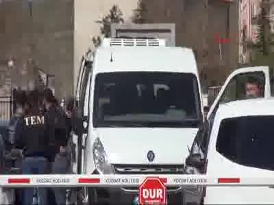 "FETÖ" operasyonunda gözaltında alınan 8 kişi adliyeye sevk edildi