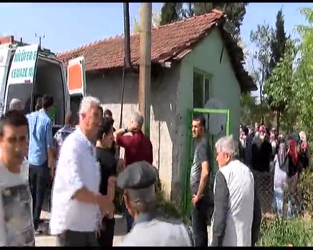 Bursa'da annesi maganda kurşunuyla ölen genç kızın feryatları yürekleri dağladı