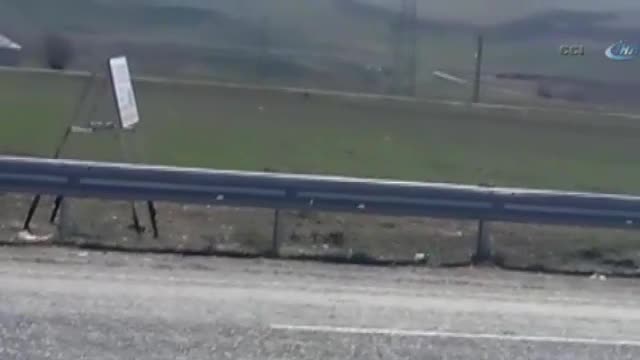 Bomba yüklü araç böyle imha edildi