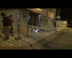 İŞKUR binasına el yapımı bomba atıldı