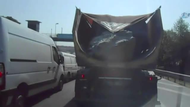 İstanbul trafiğinde korkutan görüntü