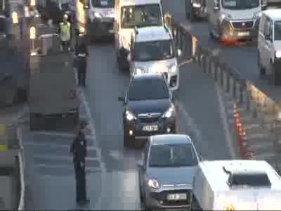 İstanbul'da şüpheli paket alarmı