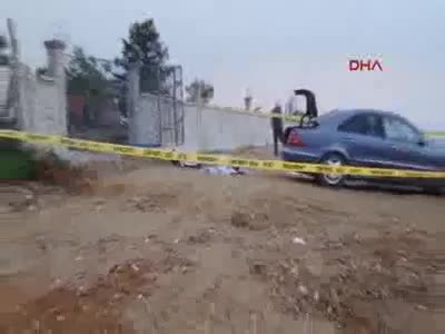 Evinin bahçesi önünde öldürüldü