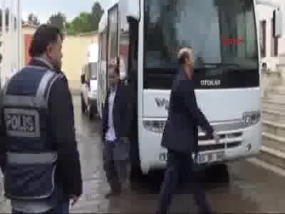 Afyonkarahisar'da FETÖ/PDY şüphelileri adliyeye sevk edildi