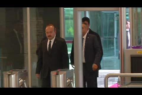 Kılıçdaroğlu ve Akdoğan, Anayasa Mahkemesi'ne geldi