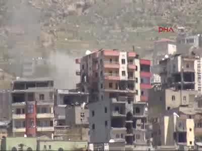 Şırnak'ın yüzde 65'i hendek ve barikatlardan temizlendi