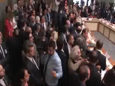 Anayasa Komisyonu'nda tartışma çıktı -2