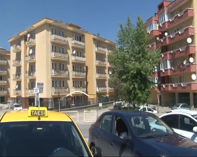 Bursa'da canlı bombanın kaldığı sitenin sakinleri şokta!