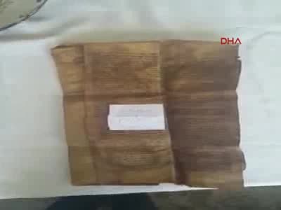 Balina derisine yazılı tevrat ele geçirildi