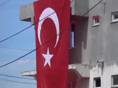 Şehidi son yolculuğuna 5 bin kişi uğurladı