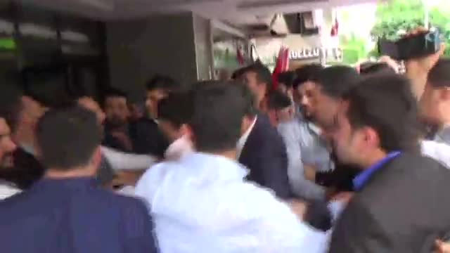 MHP'liler arasında kurultay gerginliği