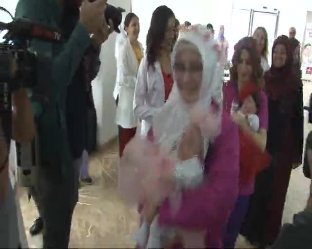 Bursa'nın beşizleri taburcu oldu