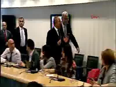 Çavuşoğlu'ndan AB'ye vizesiz seyahat açıklaması
