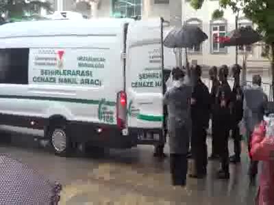 Şehit Uzman Çavuş Numan Öksüz son yolculuğuna uğurlandı