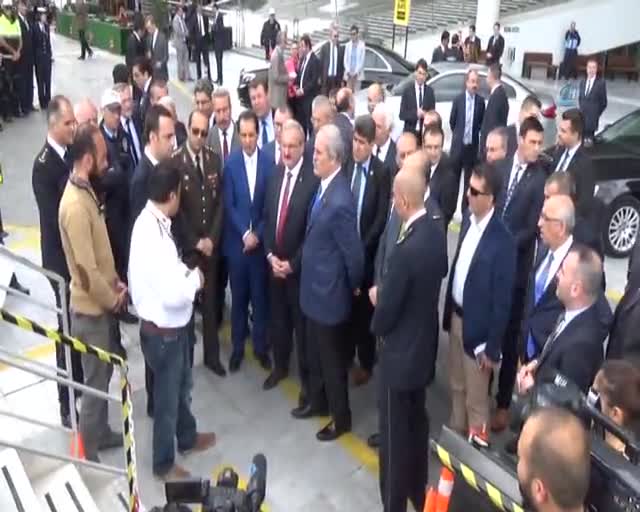 Bursa Valisi Karaloğlu: "İçmeden sarhoş yaptı bu bizi"