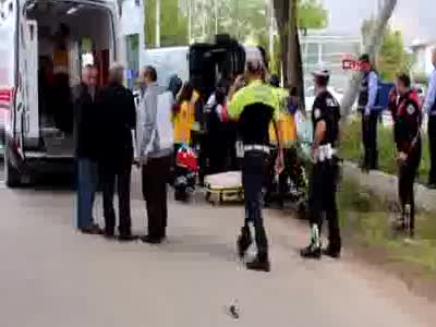 Dayak yemesine içerleyen halk otobüsü sürücüsü kalp krizi geçirdi 1 ölü 10 yaralı