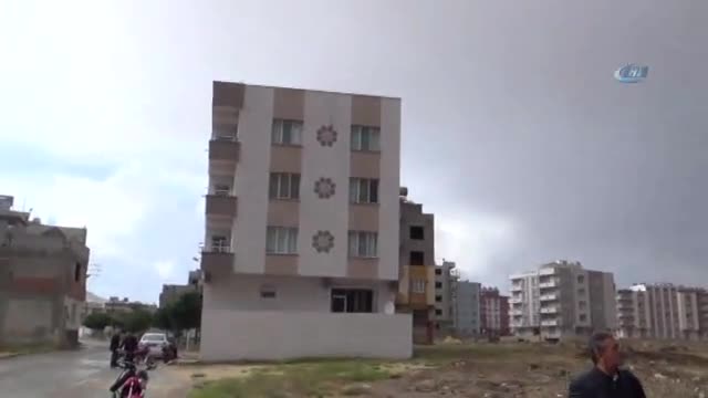Kilis'e bir roket mermisi daha düştü