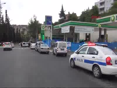 Elektronik mühendisi, dedesi ve dayısını öldürdü