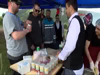 Dostluk ve Barış Rallisi Sancaktepe'de