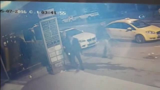 Gece kulübüne silahlı saldırı kamerada
