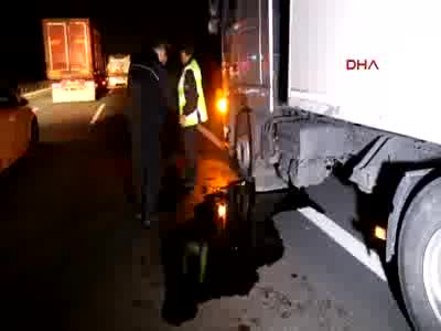 TIR sürücüsü yol vermedi, Vali korumaları ateş açtı!
