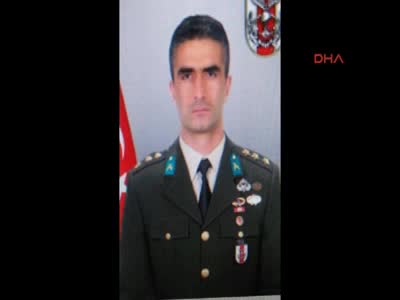 Bordo bereli şehidin baba evinde yas