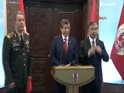 Davutoğlu; Operasyon kararlarında omuz omuza çalıştık