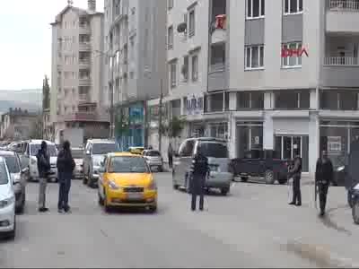 Van'da polise bombalı tuzak! 2 polis şehit