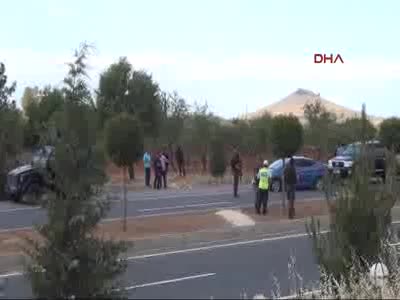 Polisin durdurmak istediği otomobildeki PKK'lı teröristler ateş açtı: 1 PKK'lı öldürüldü