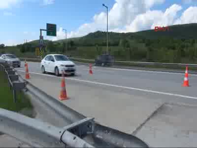TEM'in Bolu Dağı Tüneli çıkışı ulaşıma kapatıldı