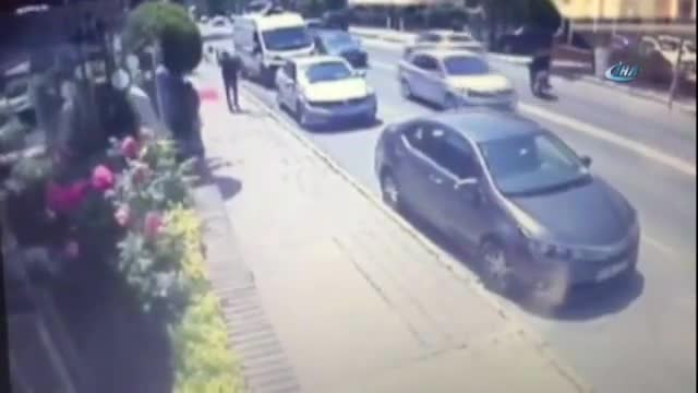 Can Dündar'a saldırı öncesi zanlılar bir arada