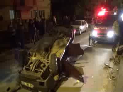 Refüje çarpan otomobil takla attı