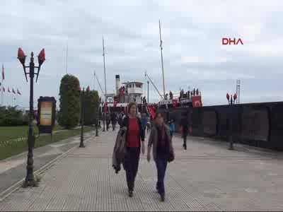 Samsun'da Bandırma Müze Gemisi'ne ziyaretçi akını