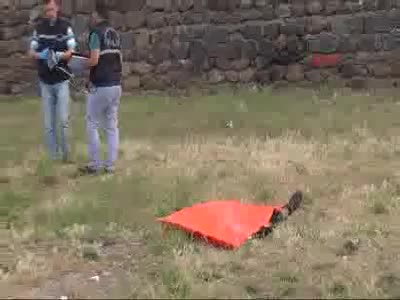Terziyi öldürüp araziye attılar