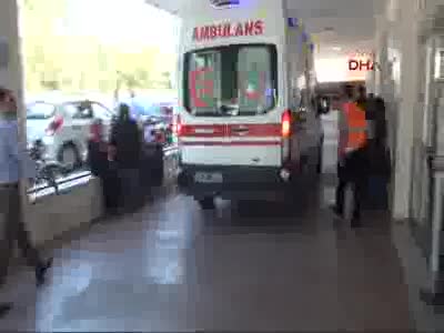 Otomobile otobüs arkadan çarptı