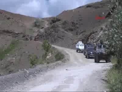Hakkari'de menfeze yerleştirilen patlayıcı imha edildi