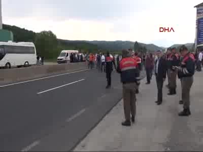 Belediye AVM girişini tekrar açtı