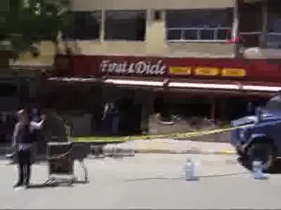 Güpegündüz börekçiyi kurşunladılar: 3 yaralı