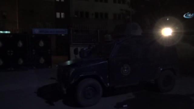 Okula molotoflu saldırı