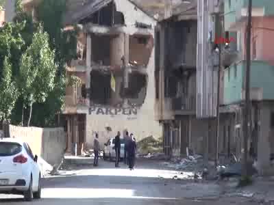 Yüksekova'da yasak kalktı ilk görüntüler