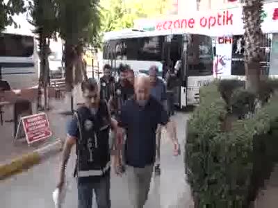 'Yolsuzluk' operasyonunun şüphelileri sağlık kontrolünden geçirildi