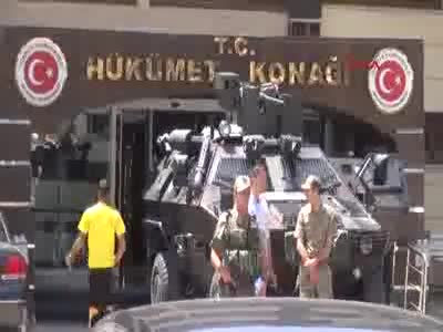 Akçakale'de 1 kişinin öldüğü silahlı kavgaya 2 gözaltı