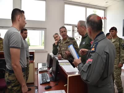 Orgeneral Hulusi Akar, Anadolu Kartalı Tatbikatı'nı yerinde inceledi