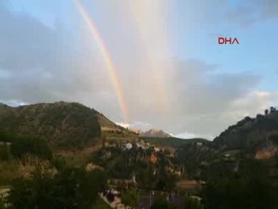 Tunceli'de gökkuşağı şöleni
