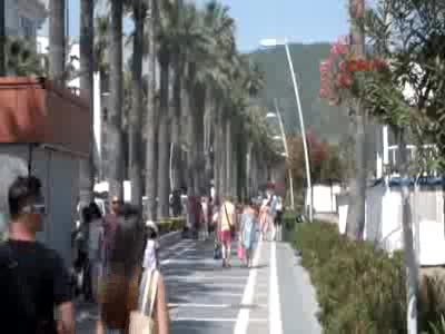 Ramazan öncesi plajlara yerli turist akını