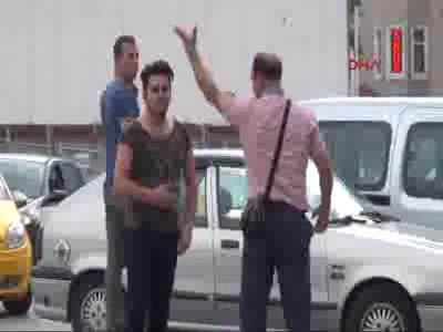 Taksim'deki kavga kamerada