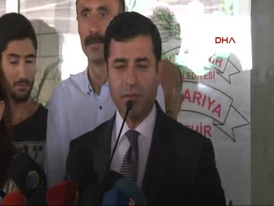 HDP Lideri Demirtaş Diyarbakır'da açıklamalarda bulundu - 3