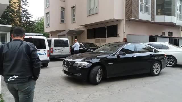 Bursa'da iş adamı evinde ölü bulundu!
