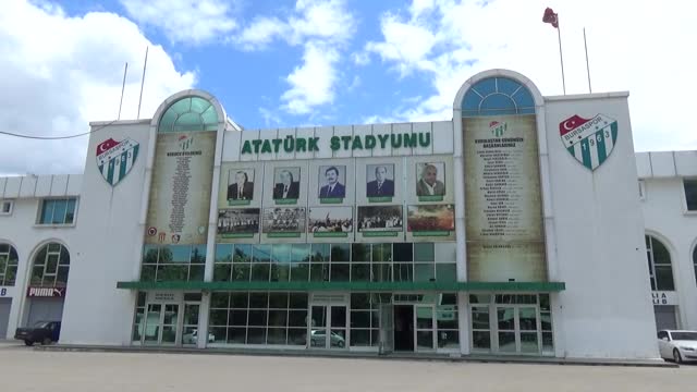 Bursa Atatürk Stadı'nda yıkım için ilk adım atıldı!